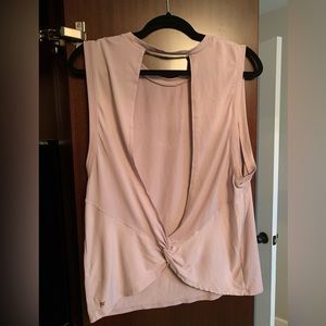 Fabletics Open Back Top (like new)